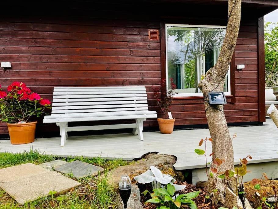 Gjestehytte Pa Moster Med Boblebad Bomlo Exterior photo